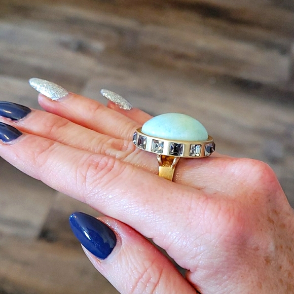 Ring - Picture 4 of 4